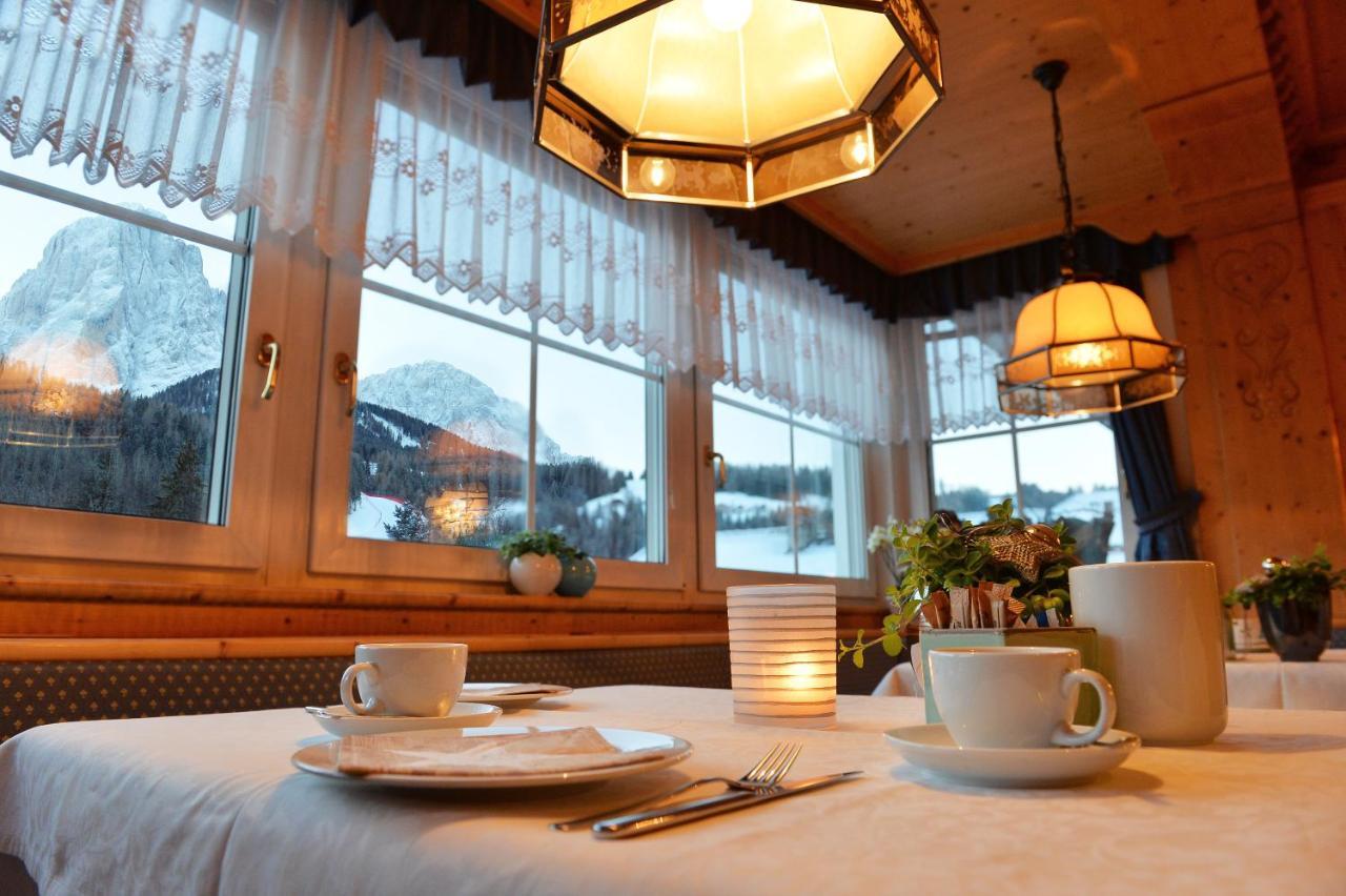 Garni Hotel Max Santa Cristina Val Gardena Exteriér fotografie